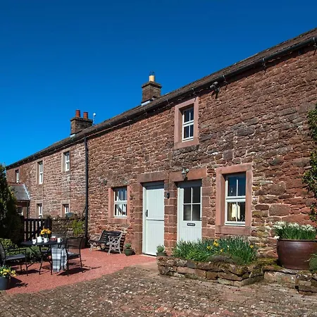 Geltsdale Hows, Kirkoswald Holiday home *