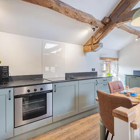 Geltsdale Hows, Pet Friendly, Characterful In A Rural Setting *